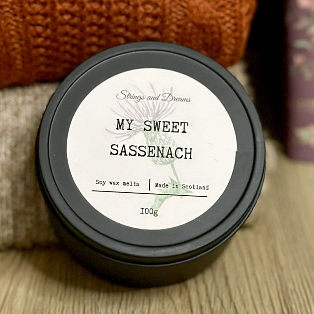 Strings & Dreams My Sweet Sassenach Wax Melts in Tin Close Up