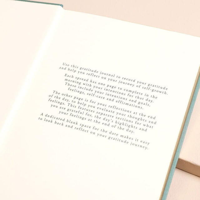 Green Floral Daily Gratitude Journal