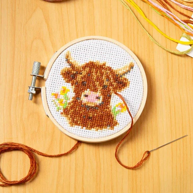 Highland Cow Mini Cross Embroidery Kit