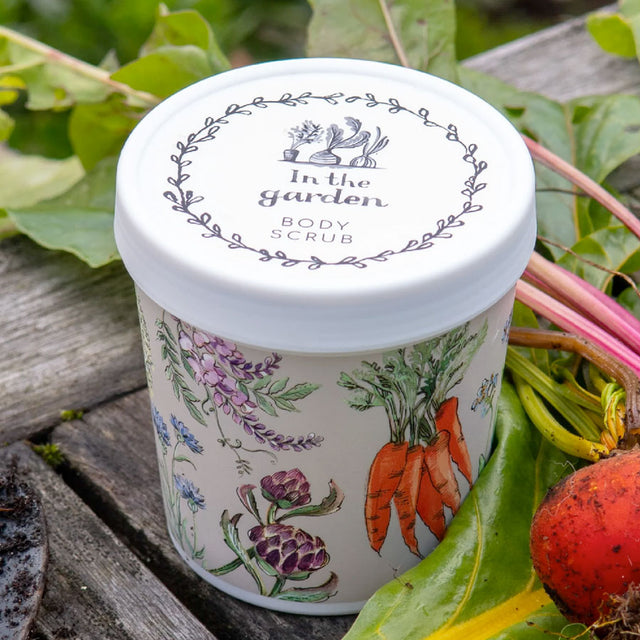 In The Garden Foaming Sugar Scrub