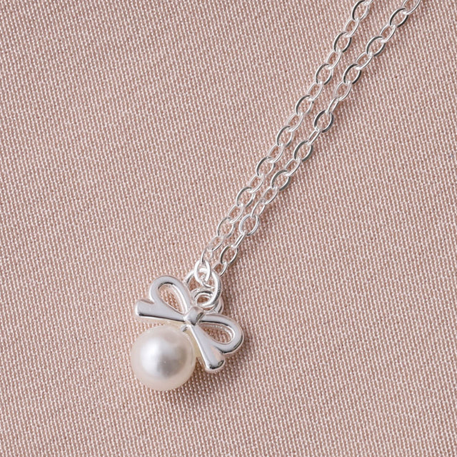 Attic Creations Bow With Pearl Pendant Necklace in Silver Close Up