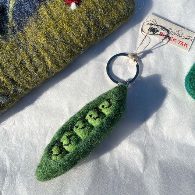 Peas Felt Keyring