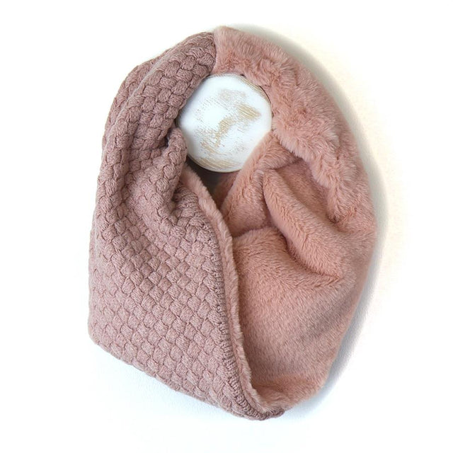 Soft Pink Basket Weave And Faux Fur Reversible Snood