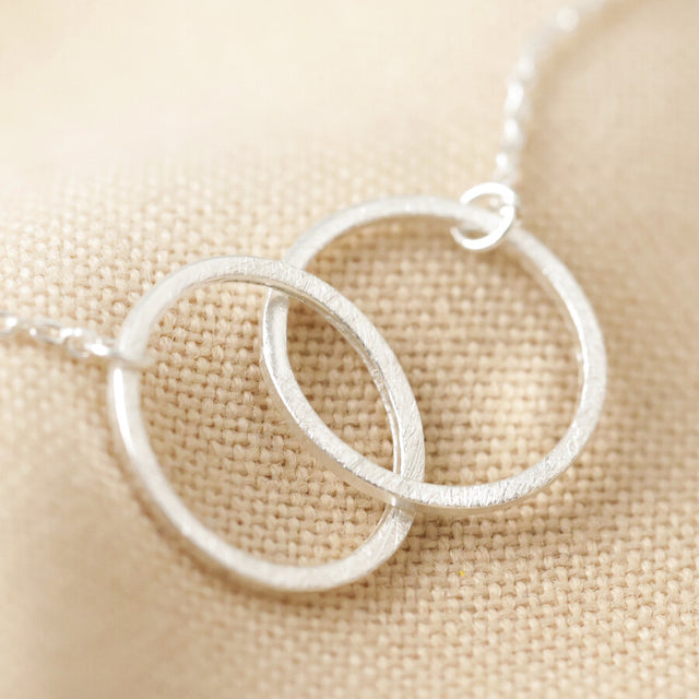 Brushed Interlocking Hoop Necklace in Silver