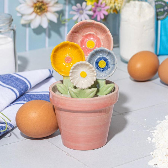 Flower Measuring Spoons with Pot
