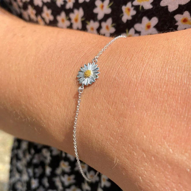 Reeves and Reeves Daisy Bracelet