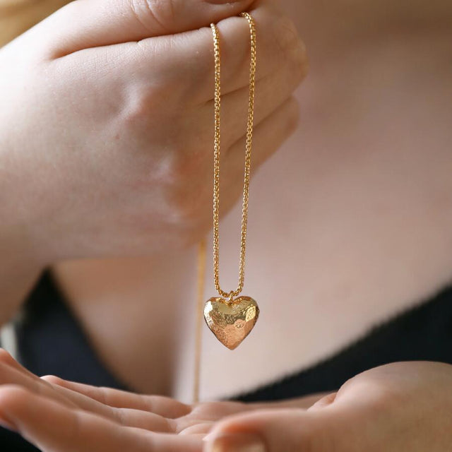 Long 3D Molten Heart Pendant Necklace in Gold