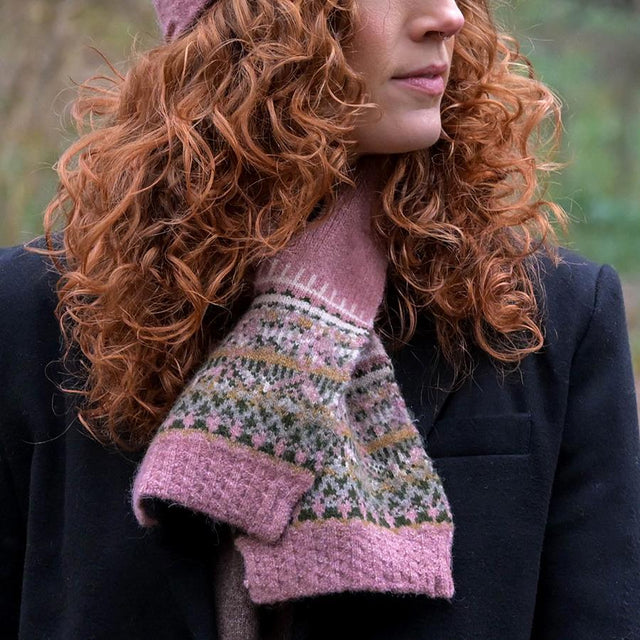 Dusky Pink & Green Mix Fairisle Pull Through Scarf