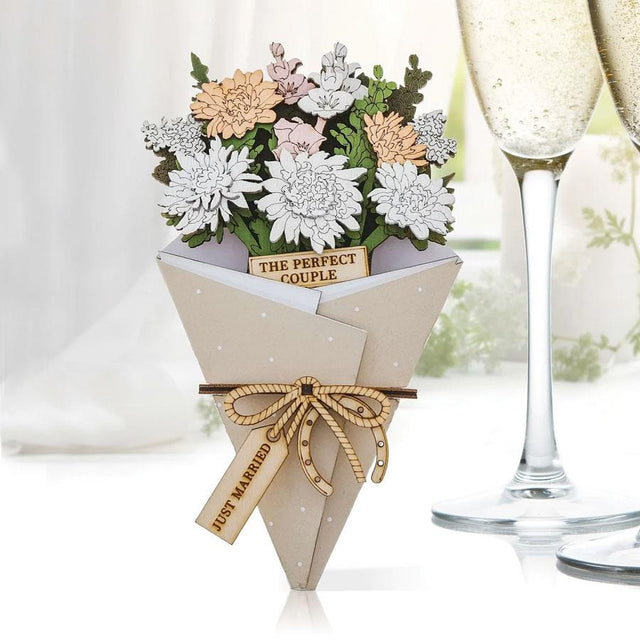Just Married 3D Flower Bouquet Standing Decoration