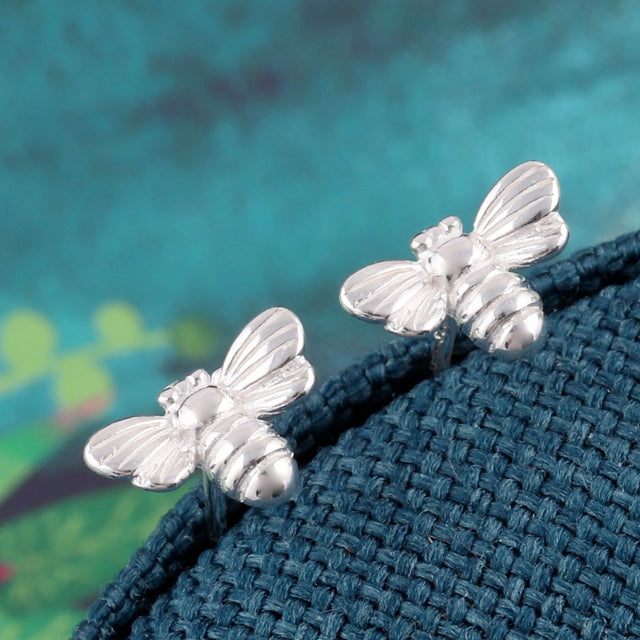 Silver Wonderful Life Bee Earrings