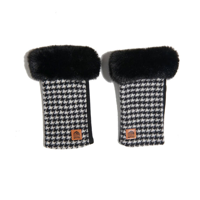 Black White Dogtooth Lambswool Mittens