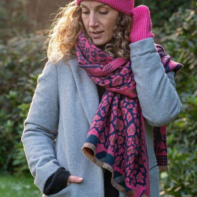 Pink and Navy Leopard Print Jaquard Scarf 2