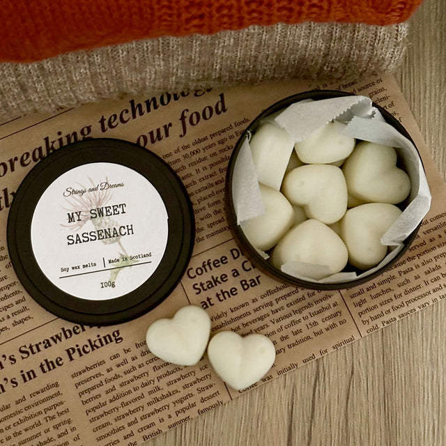 Strings & Dreams My Sweet Sassenach Wax Melts in Tin Open