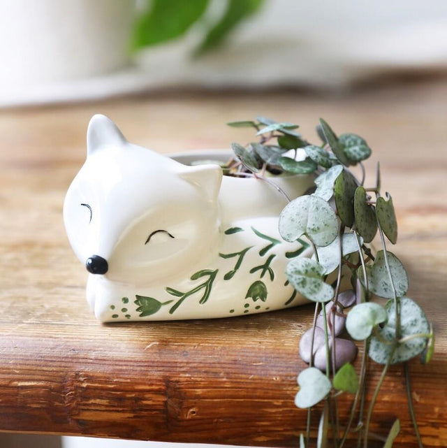 Small Sleeping Fox Planter