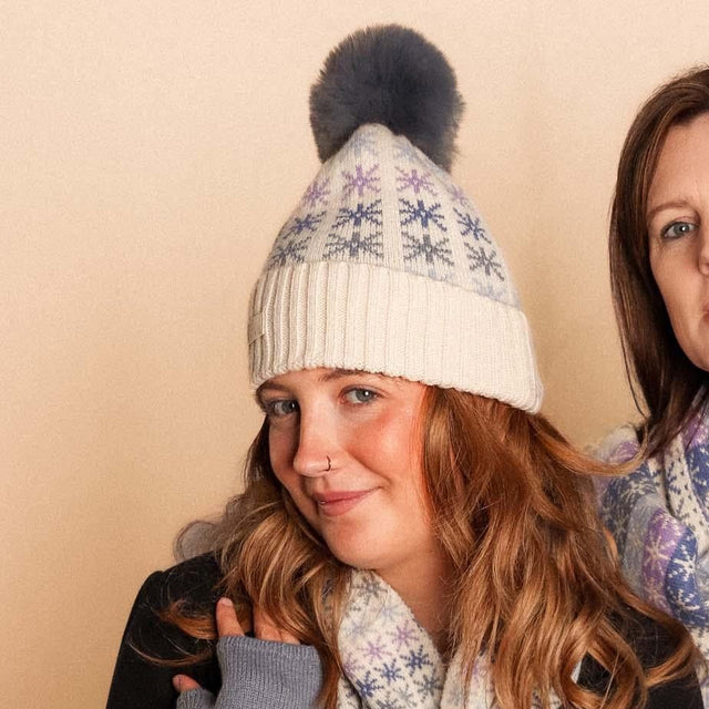 Blue Stars Pompom Hat