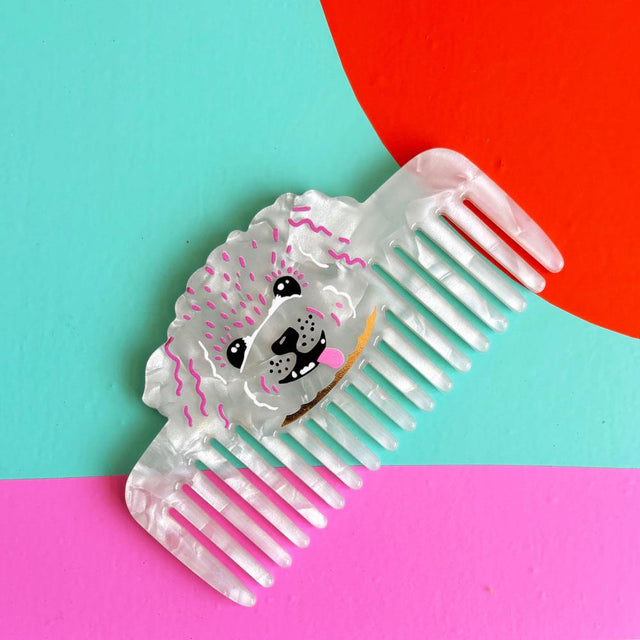 Hair of the Dog Comb Close Up