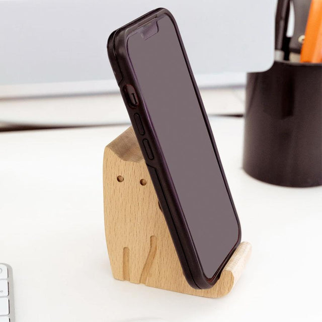 Kikkerland Cat Phone Stand with Phone