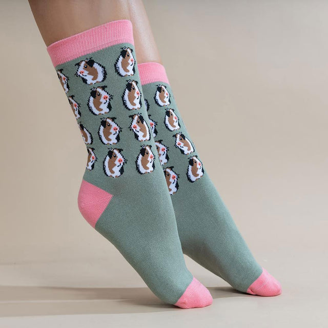 Guinea Pig Women's Bamboo Socks