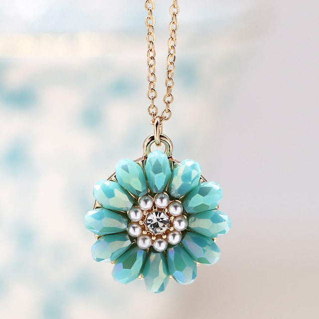 Pom Boutique Aqua Bead & Tiny Glass Pearl Daisy Pendant Necklace