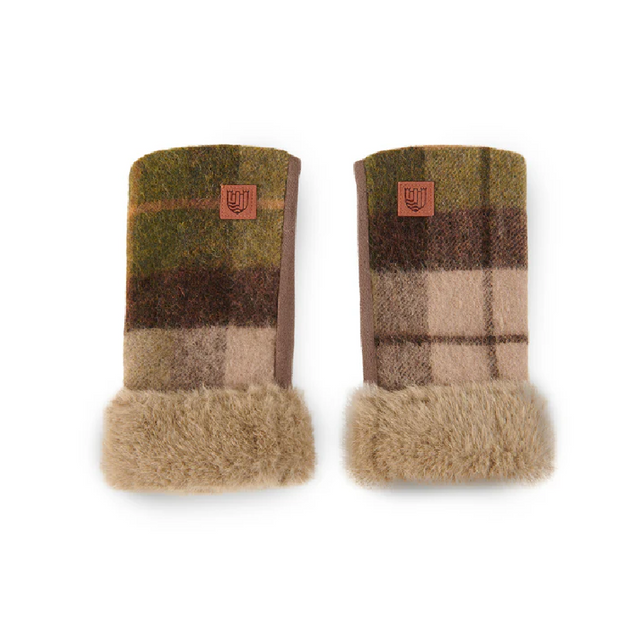 Islander Chestnut Tartan Lambswool Mittens