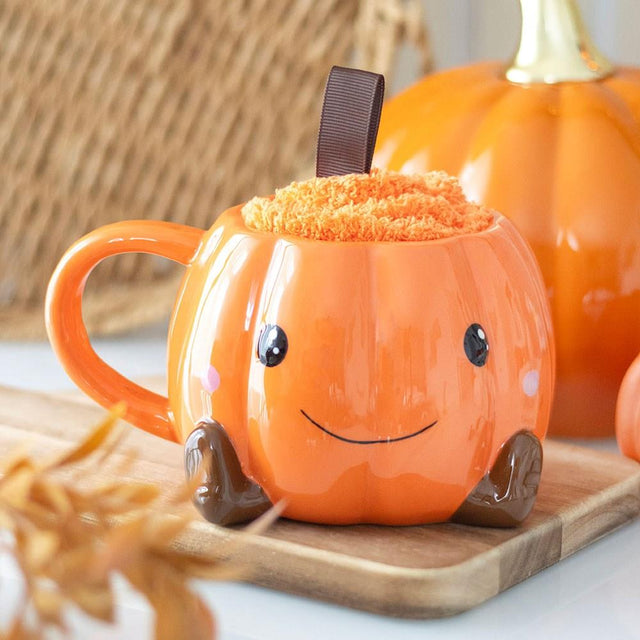 Autumn Pumpkin Mug and Socks Set