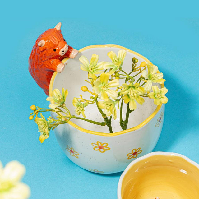 Peeking Highland Cow Planter