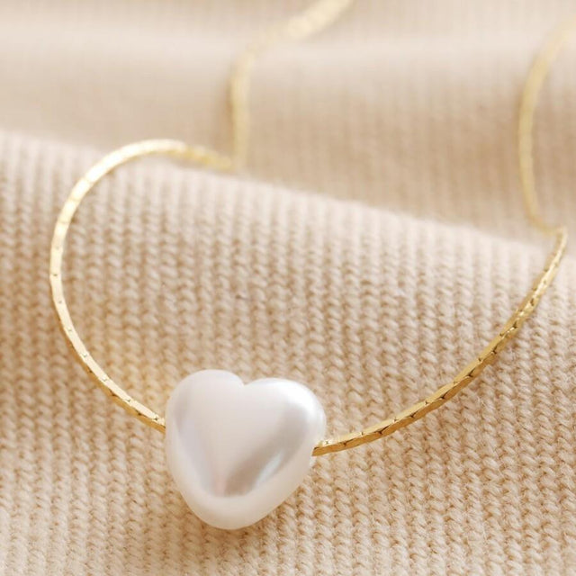 Pearl Heart Pendant Necklace in Gold